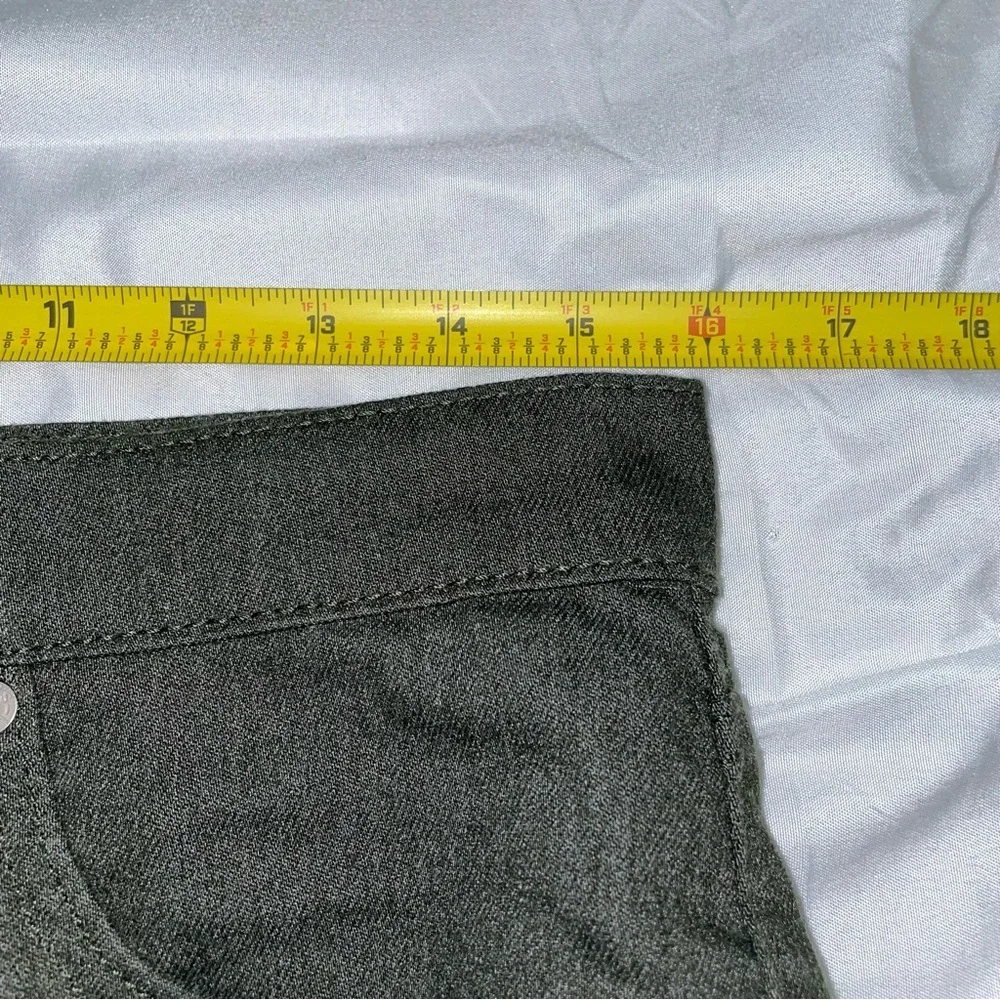 Levis 511 Slim‎ Fit Jeans Mens 31x32 Gray Charcoal Stretch Denim 04511-3018